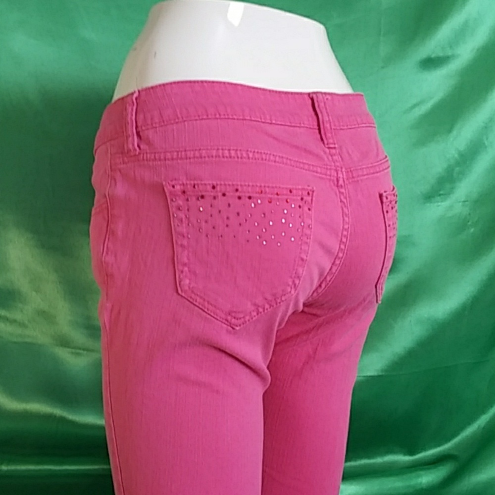 City Streets. Pink pants size 5. Skinny